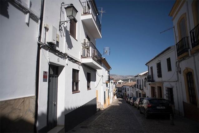Apartamento Jardines De Cuenca Ronda Exterior photo